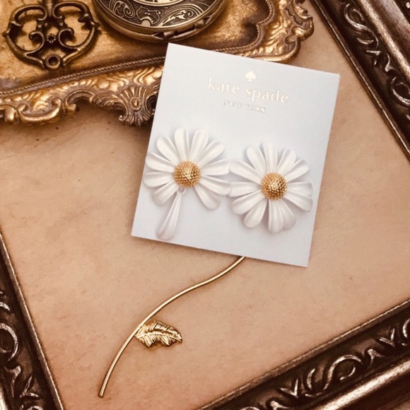 KATE SPADE • In Full Bloom Flower Earrings - Picture 3 of 5